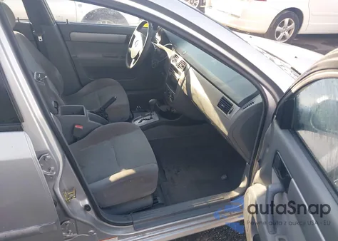 2007 Suzuki Forenza Convenience из США, поврежденный, VIN KL5JD56Z27K540997